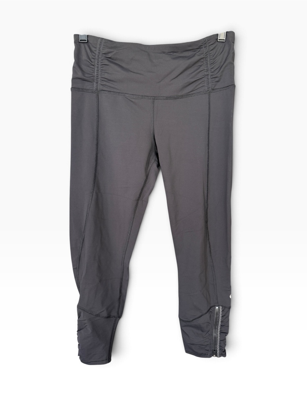 Lululemon athletica black Run Inspire Crop II Women's  Reflective Capri Pants-8